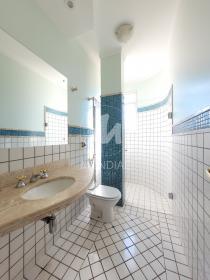 19 - Suite