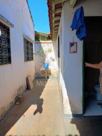 9 - Quintal/corredores