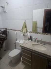 16 - Banheiro/lavabo