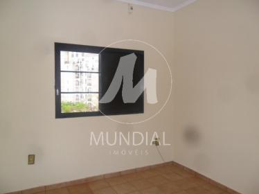 18 - Dormitorio