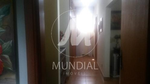 26 - Dormitorio