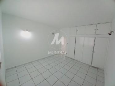 23 - Dormitorio