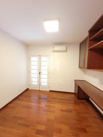 12 - Suite