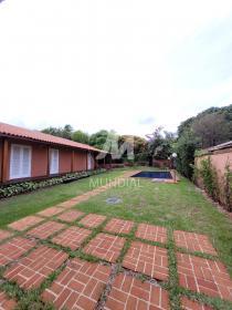 34 - Quintal/corredores