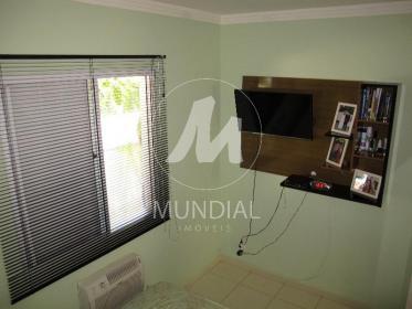 12 - Dormitorio