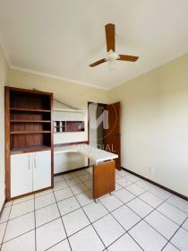 10 - Dormitorio