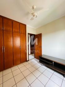 11 - Dormitorio