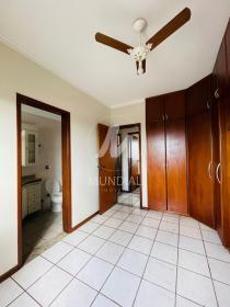 15 - Suite