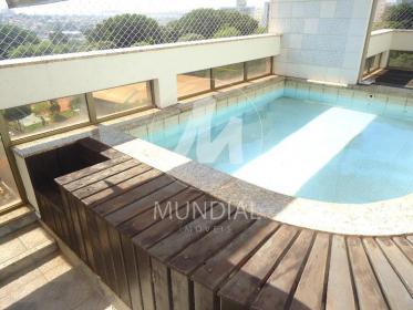 22 - Piscina