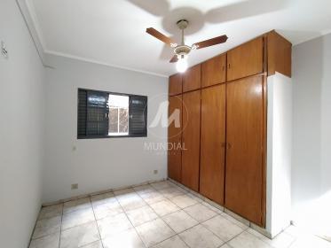 13 - Dormitorio