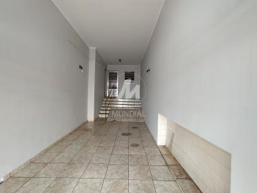 22 - Garagem/estacionamento