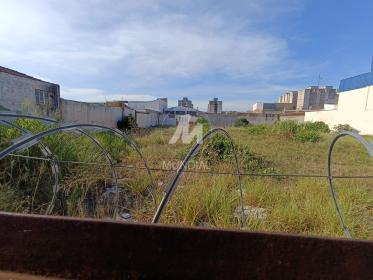 2 - Terreno/Lote