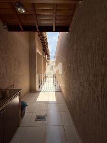 21 - Quintal/corredores