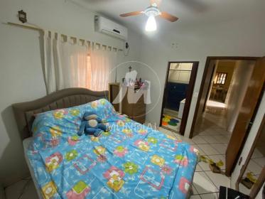 10 - Dormitorio