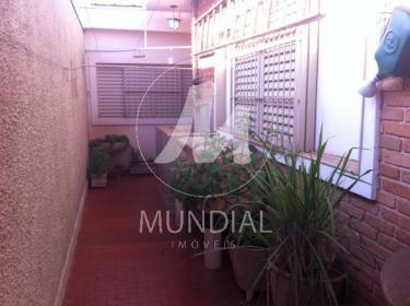 24 - Quintal/corredores