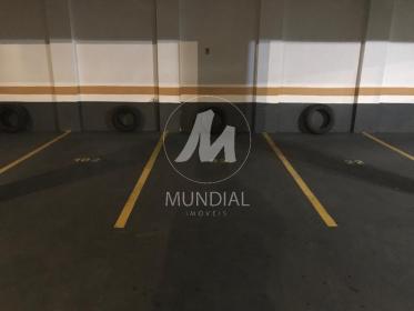 12 - Garagem/estacionamento