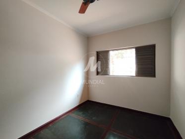 13 - Dormitorio