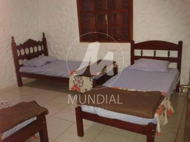 11 - Dormitorio