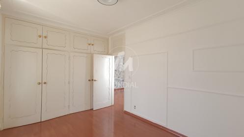 16 - Dormitorio