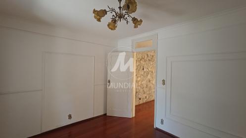 25 - Dormitorio