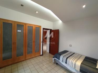 35 - Suite