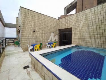 40 - Piscina