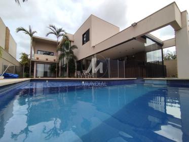 28 - Piscina