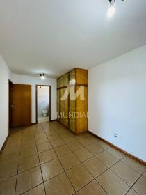 12 - Suite