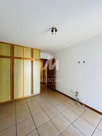 20 - Dormitorio