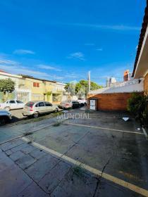 2 - Garagem/estacionamento