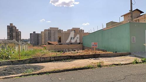 1 - Terreno/Lote