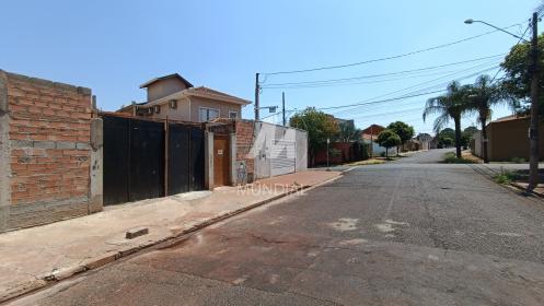 1 - Terreno/Lote