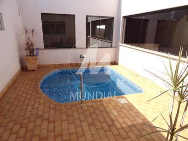 25 - Piscina