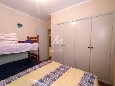 33 - Dormitorio