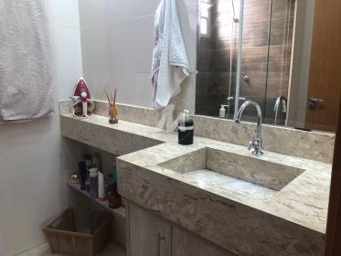 6 - Banheiro/lavabo