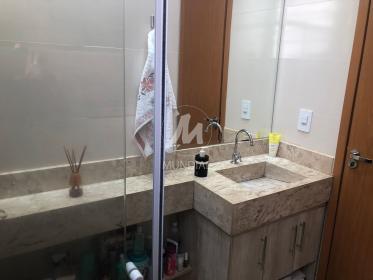 12 - Banheiro/lavabo