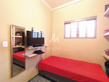 20 - Dormitorio