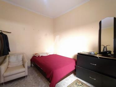 18 - Dormitorio