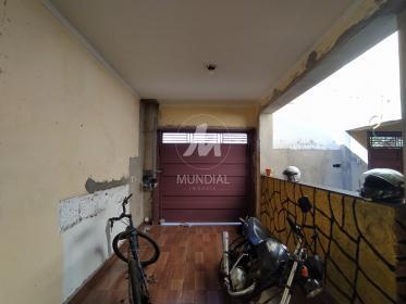 8 - Garagem/estacionamento