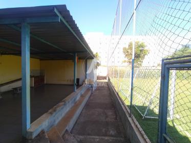 22 - Quintal/corredores