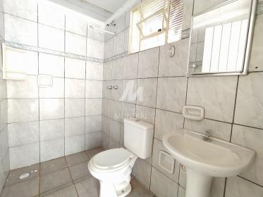 15 - Banheiro/lavabo