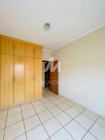 11 - Dormitorio