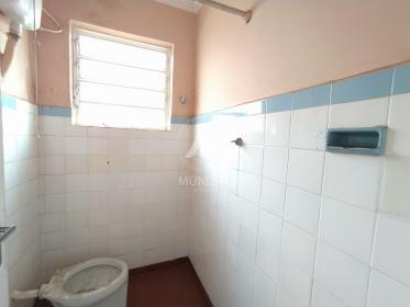 13 - Banheiro/lavabo
