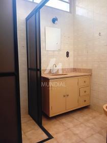 13 - Banheiro/lavabo