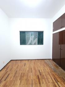 14 - Dormitorio