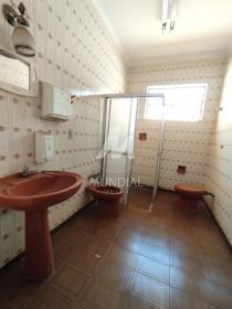 17 - Banheiro/lavabo