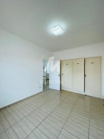 24 - Suite