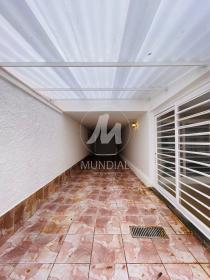 31 - Garagem/estacionamento