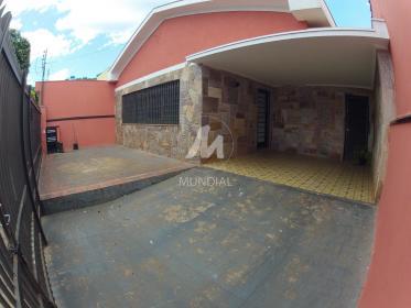 2 - Garagem/estacionamento