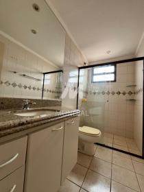 15 - Banheiro/lavabo